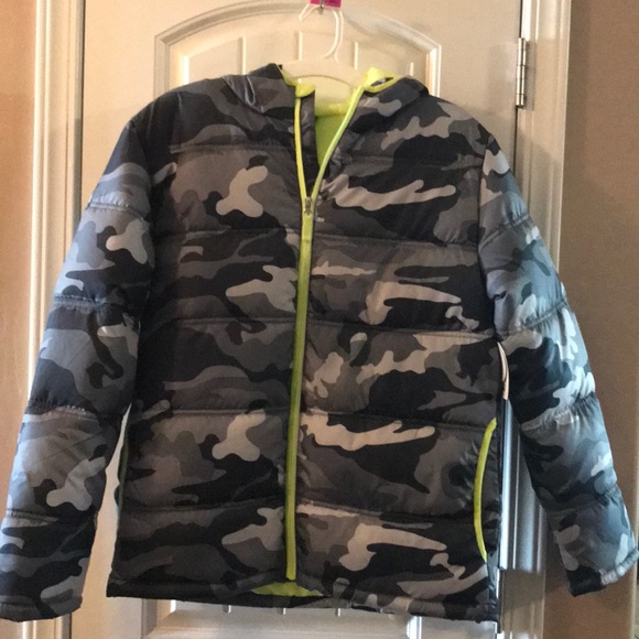 boys camo puffer jacket